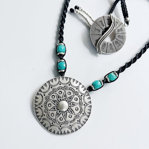 TURQUOISE SUNSHINE NECKLACE