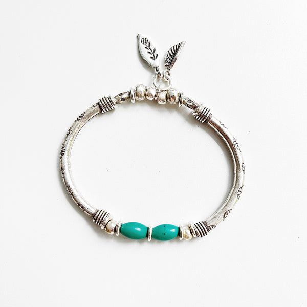 TURQUOISE HOWLITE BRACELET