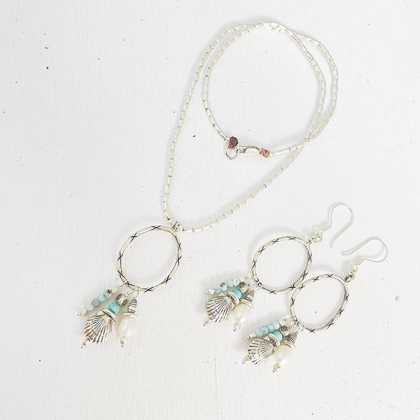 MOOLOOLABA NECKLACE AND EARRINGS  SET