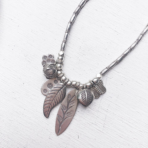 SILVER NATURE NECKLACE