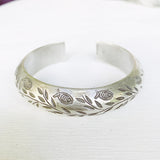 FISHY ENGRAVED CUFF BANGLE