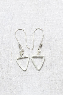 TRIANGLE LOVE