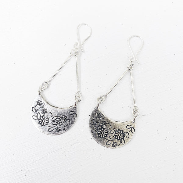 FLOWER CRESCENT MOON EARRINGS